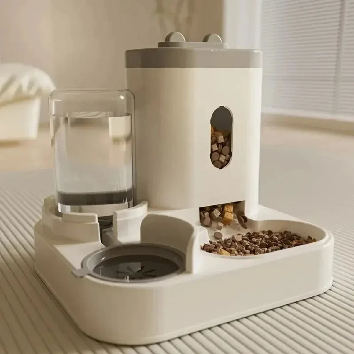 2-in-1 Automatic Pet Feeder with Water Fountain — Food Bowl & Fresh Water Dispenser for Cats and Dogs